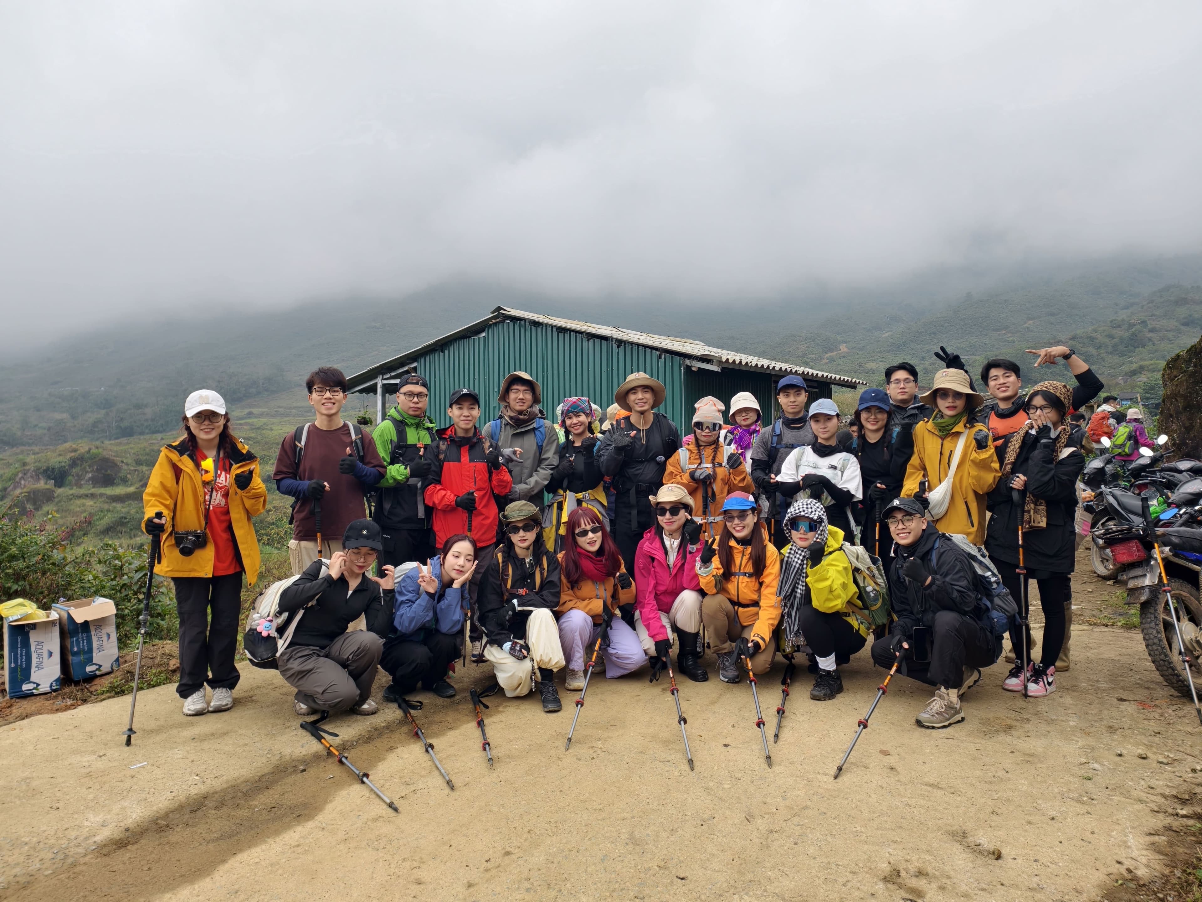 Ngũ Chỉ Sơn 2858m 3